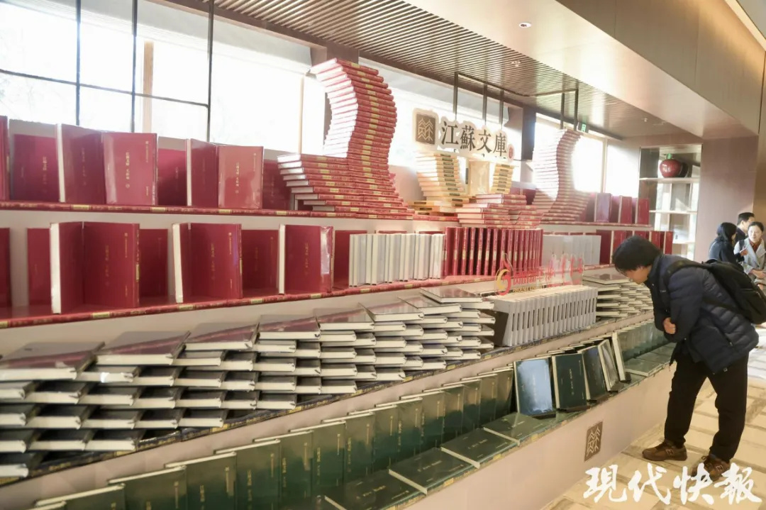 1764552397711933.jpg 3.jpg